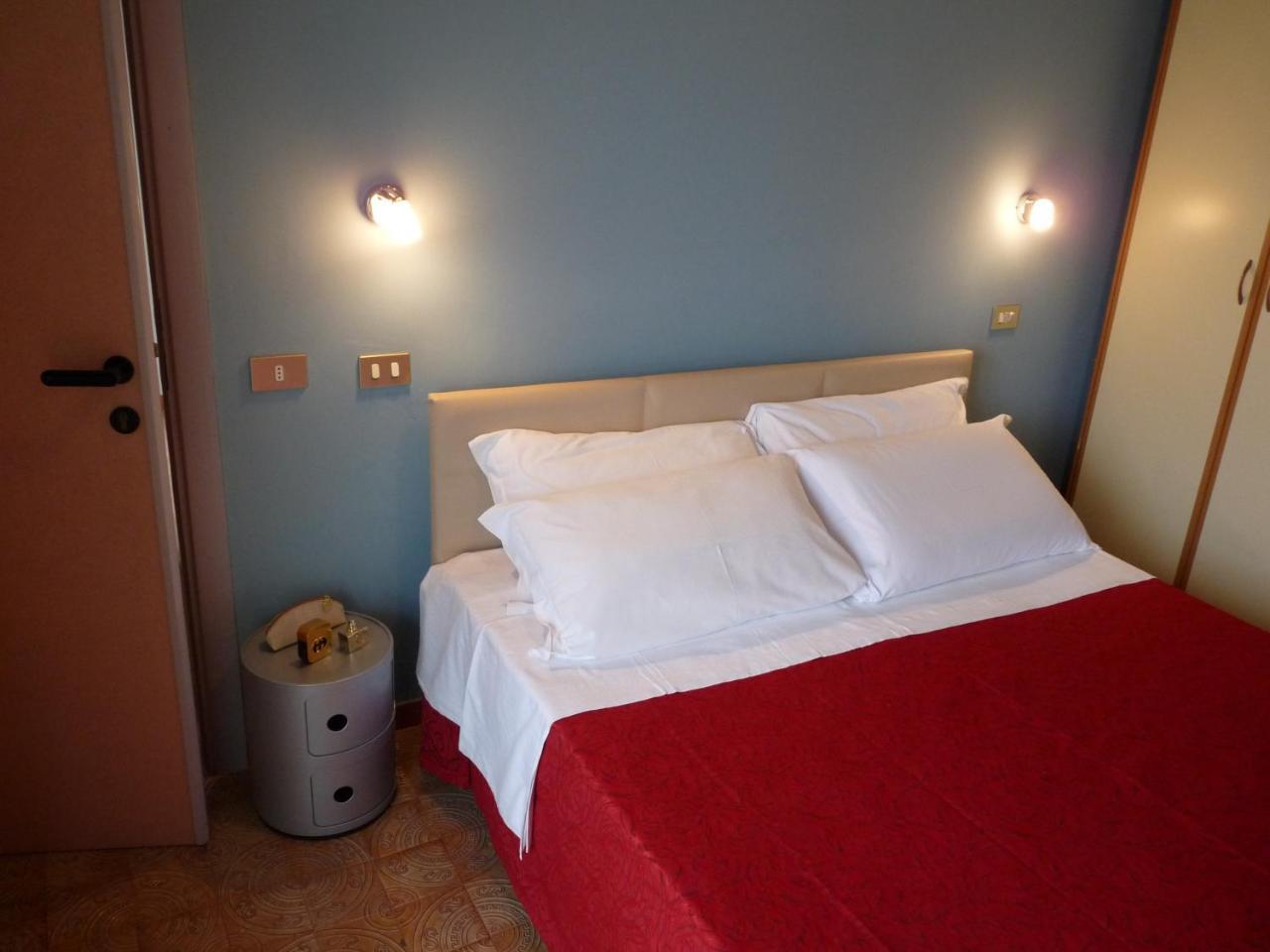 Hotel Elizabeth Bellaria-Igea Marina Exterior foto